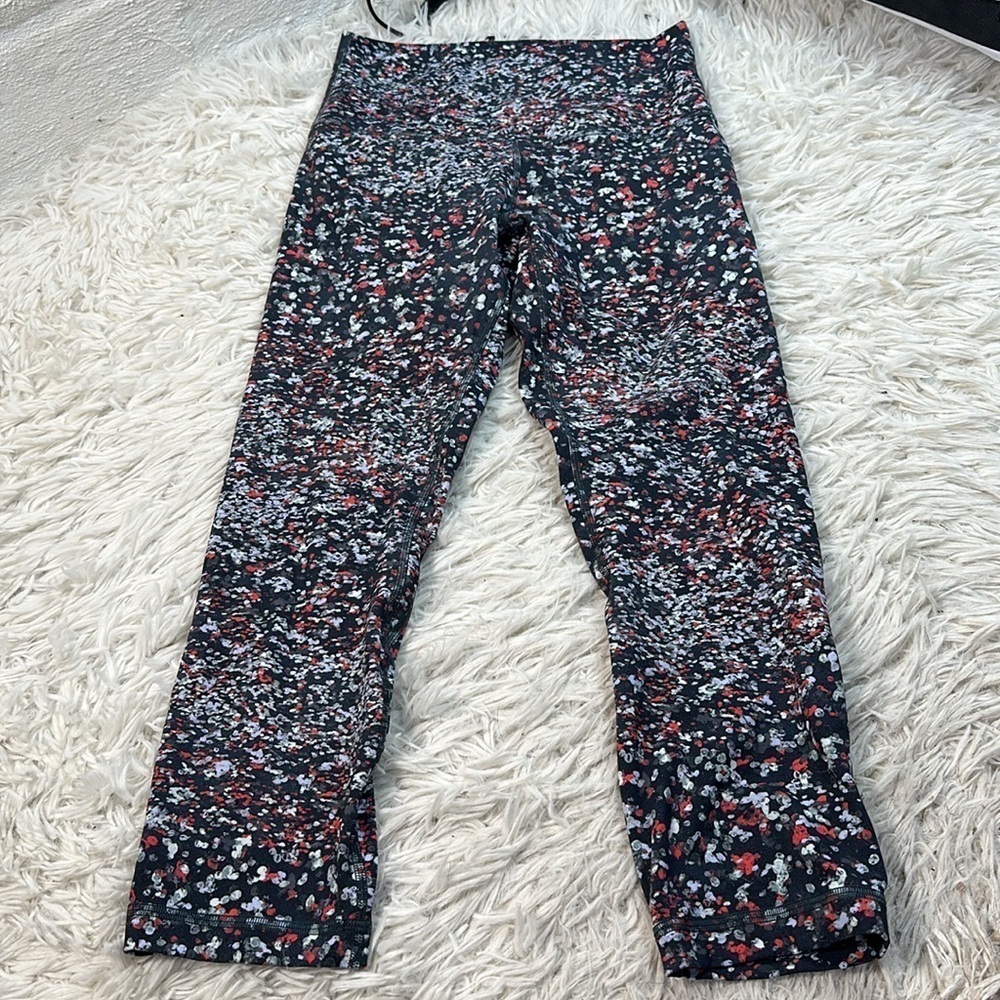 Lululemon Align Crop *21" Water Blossom Multi